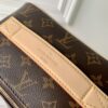 M11750 COSMETIC BAG - Image 9