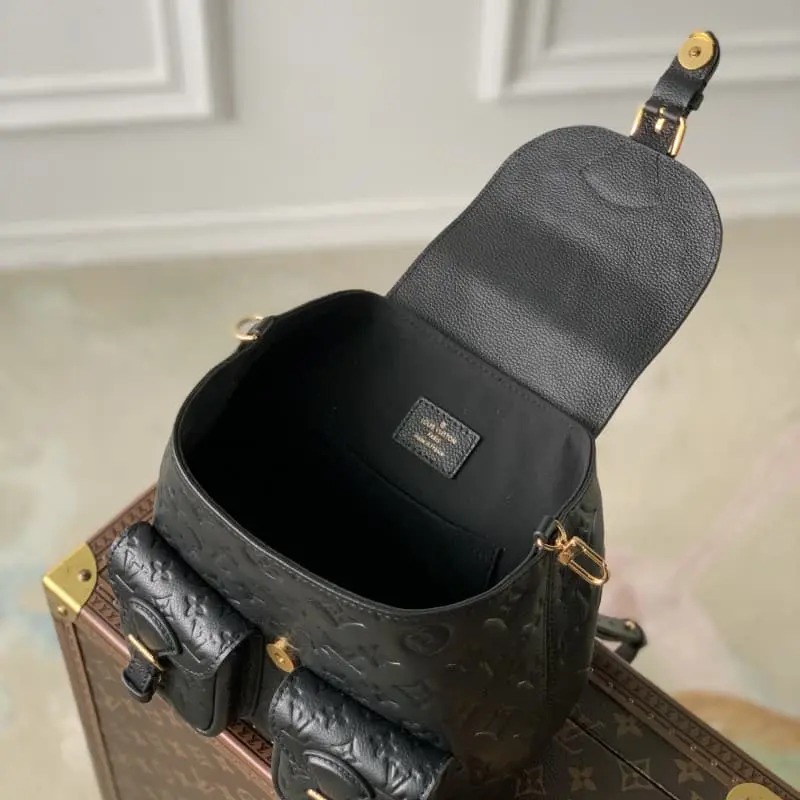 M47074 Pink 20x22x14cm High Quality Bags - Image 9