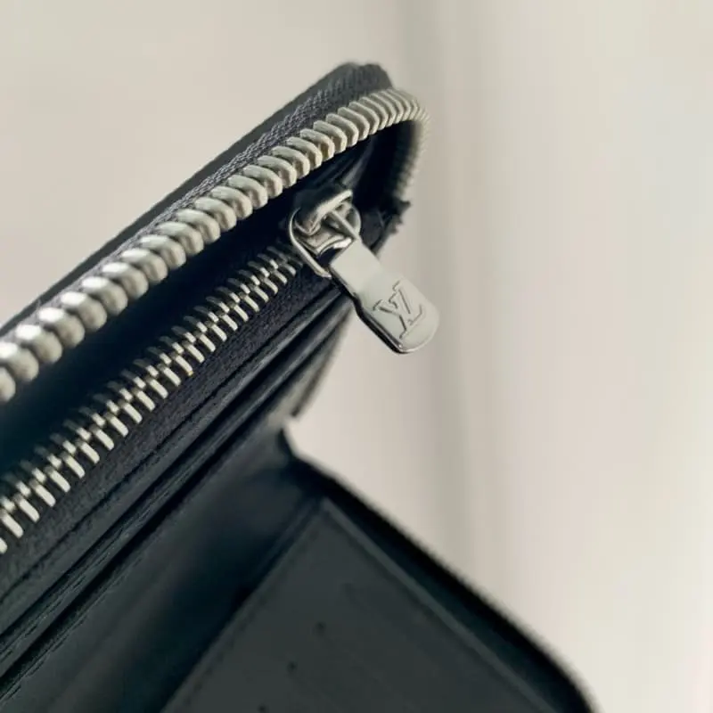 M83332 Water ripple zipper 10x20x2cm High Quality Bags - Image 9