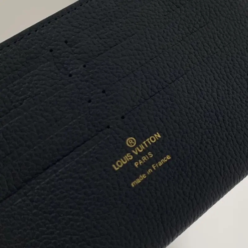 M83589 21x12x3cm High Quality Bags - Image 9