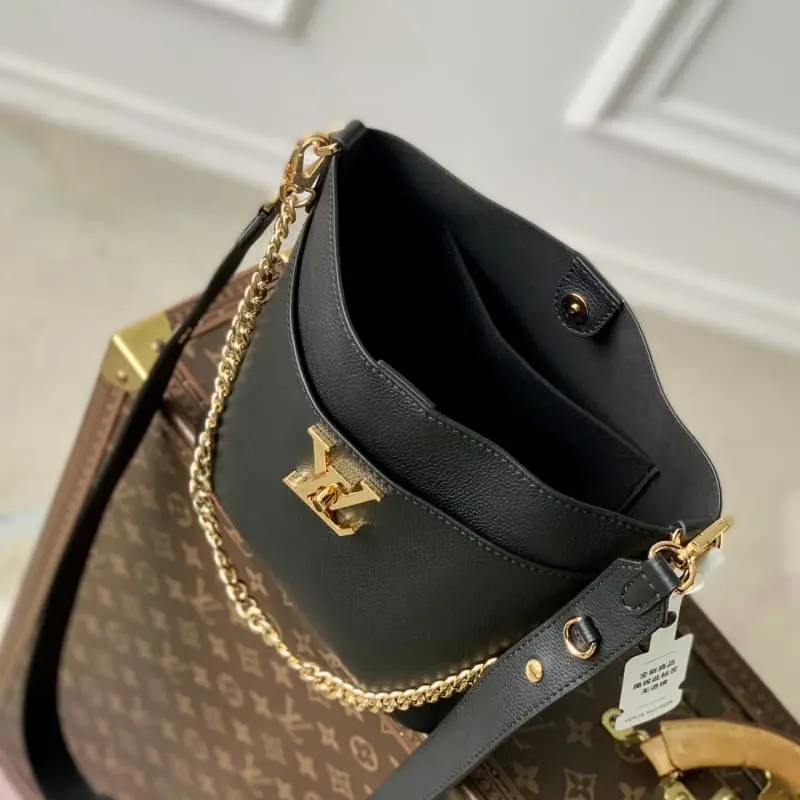 M24006 20x20.5x12cm High Quality Bags - Image 9