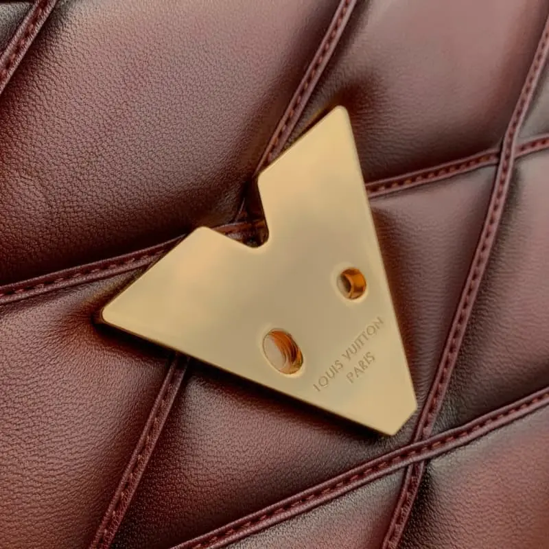 M23689 Brown 31x19.5x11cm High Quality Bags - Image 9