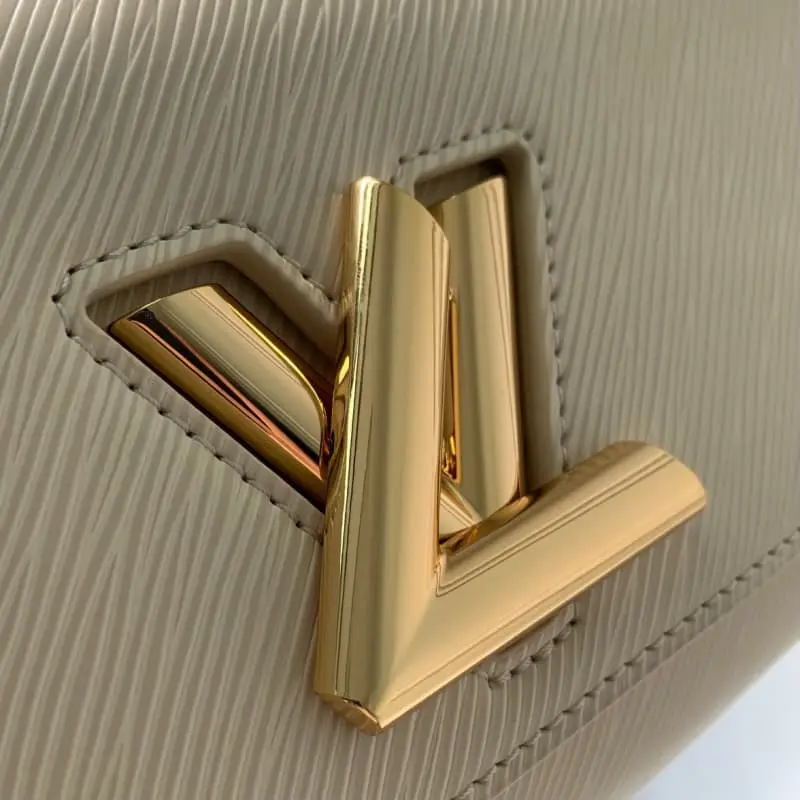 M24550 Offwhite 23.5x12x7cm High Quality Bags - Image 9