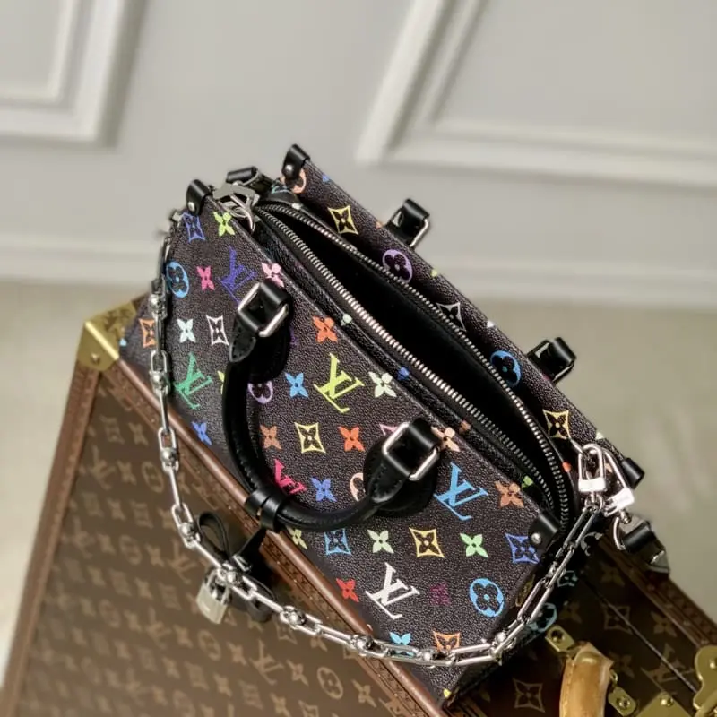 M13260 13x10x25cm High Quality Bags - Image 9