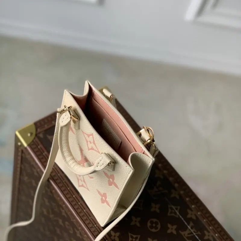 M69442 S1 14x17x5.5cm High Quality Bags - Image 9