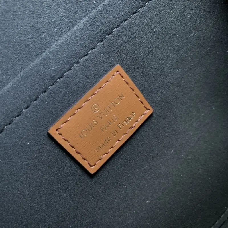 M46751 17.5x17.5x9cm High Quality Bags - Image 9