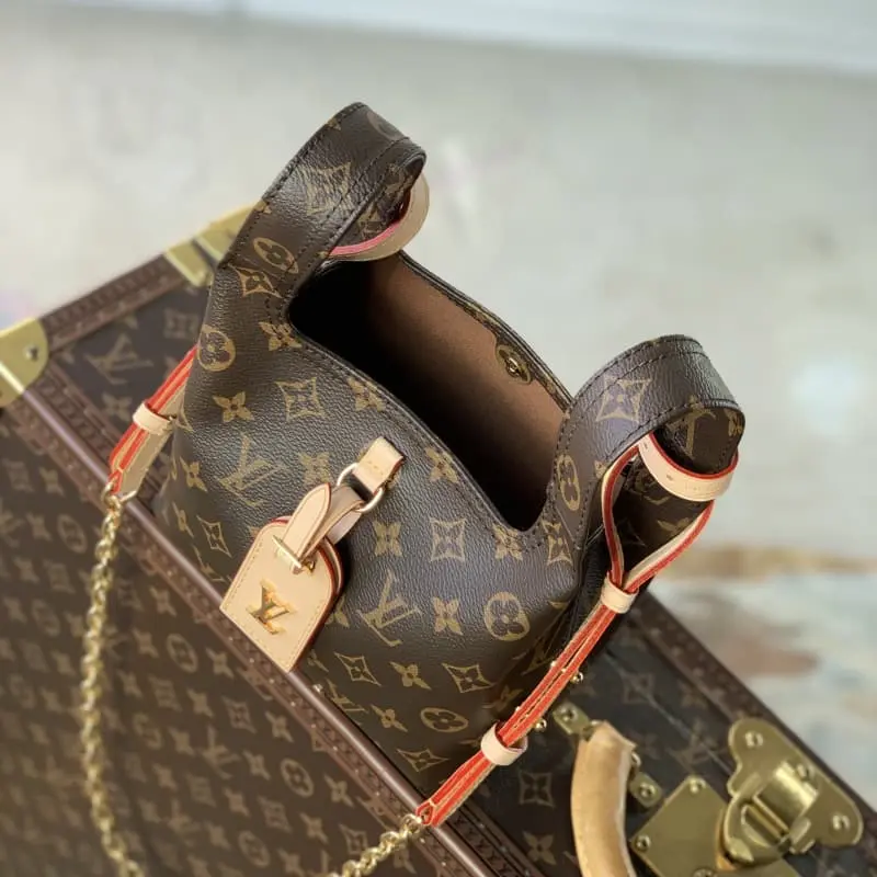 M46816 S1 17x17x7cm High Quality Bags - Image 9