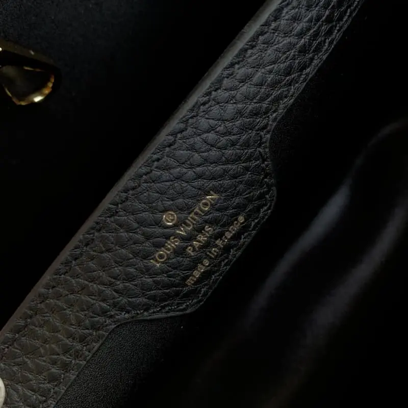 M23263 27x18x9cm High Quality Bags - Image 9