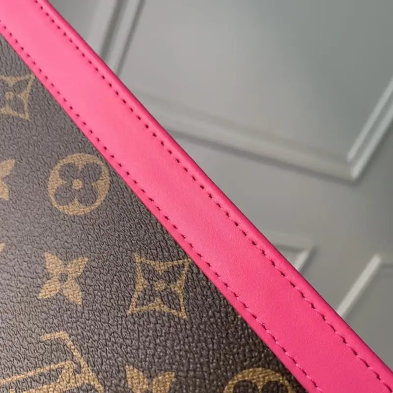 M44466 S2 26x20x5cm High Quality Bags - Image 9