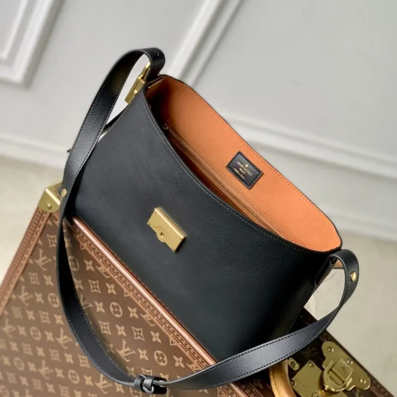 M13148 30x18x12cm High Quality Bags - Image 9