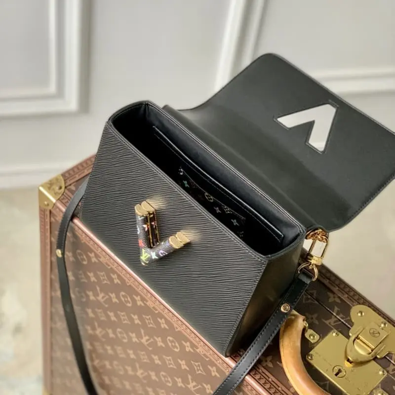 M13243 Black 16x8x23cm High Quality Bags - Image 9