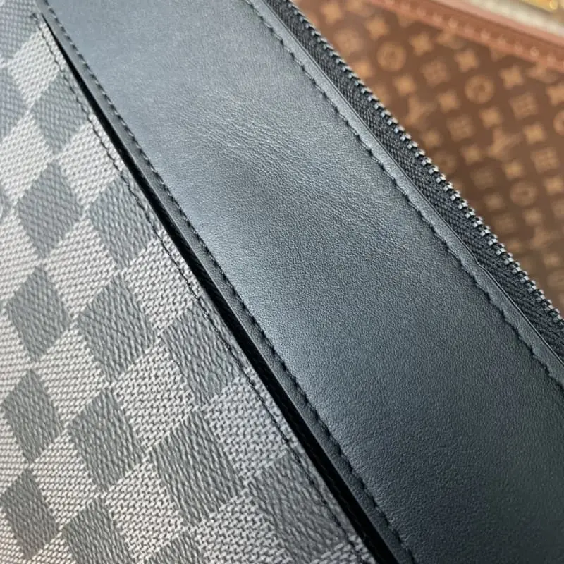 M82543 Black 32x21x8cm High Quality Bags - Image 9