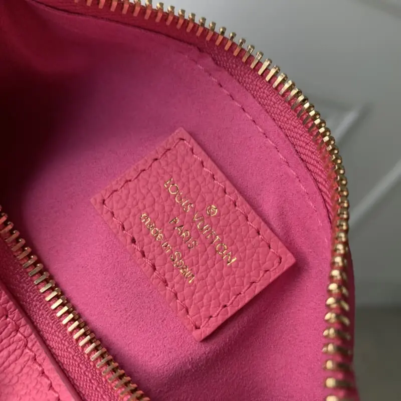 M82487 Rose Red 20.5x11x5cm High Quality Bags - Image 9