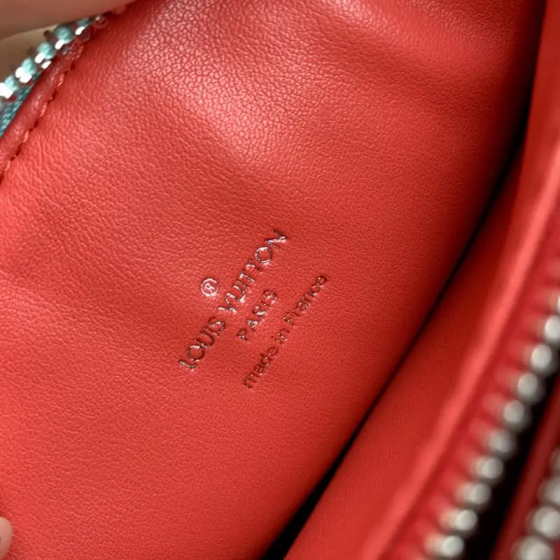 M22394 26x20x12cm High Quality Bags - Image 9