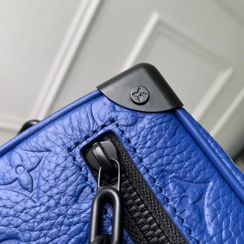 M82558 18.5x13x8cm High Quality Bags - Image 9