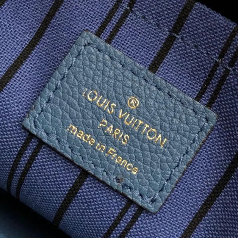 M41048 33x23x15cm High Quality Bags - Image 9