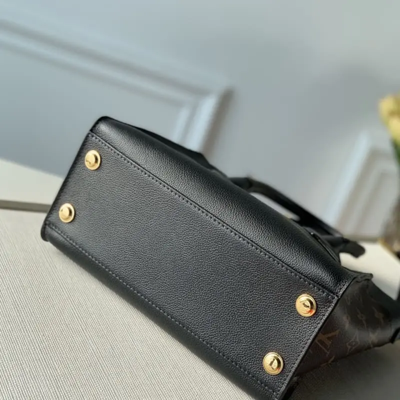 M57728 25x20x12cm High Quality Bags - Image 5