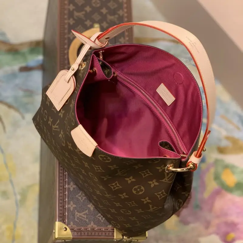 M43700 35x30x11cm High Quality Bags - Image 8