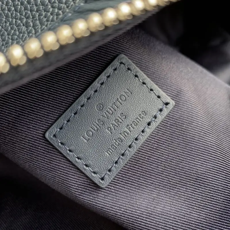 M21362 S1 43x30x14cm High Quality Bags - Image 9