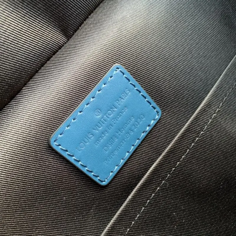 M44752 26x37x14cm High Quality Bags - Image 9