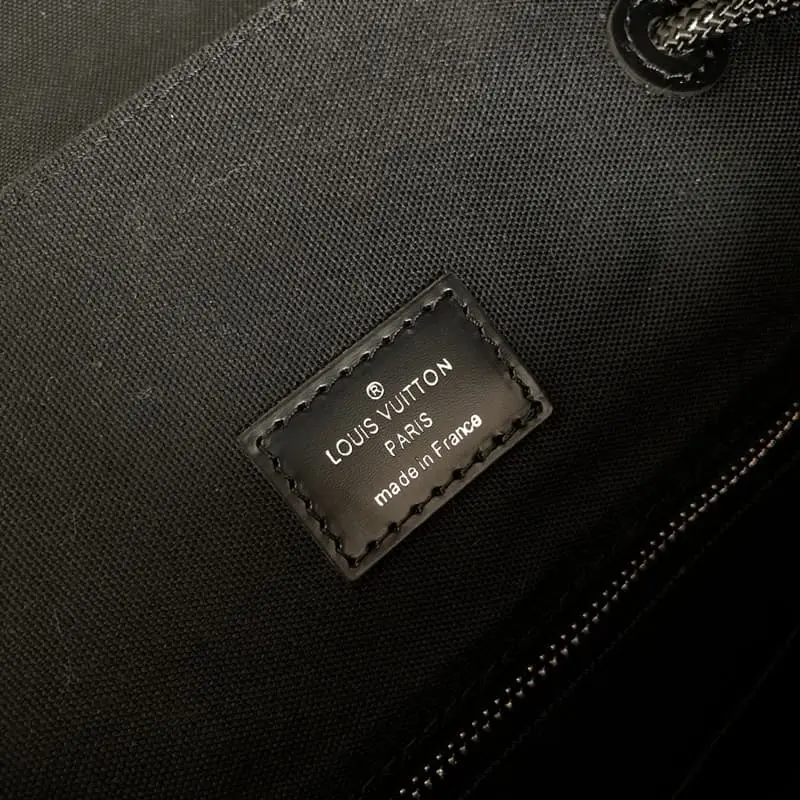 N43735 41x47x13cm High Quality Bags - Image 9