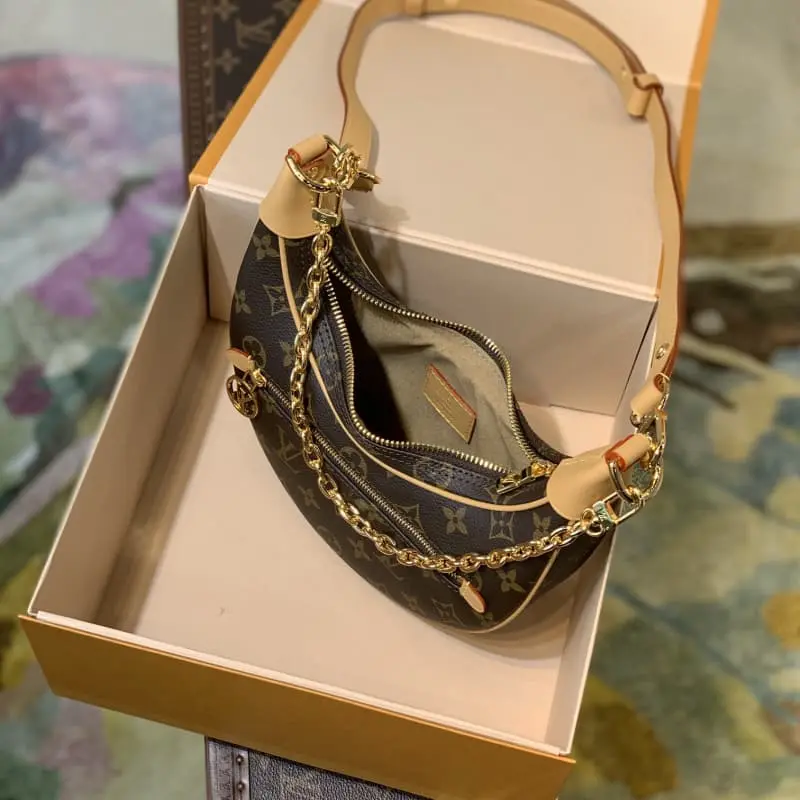 M81098 24x22x6cm High Quality Bags - Image 8