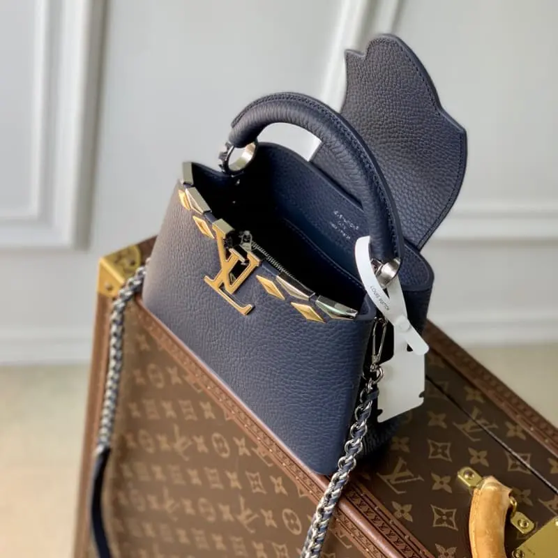 M12751 S1 13.6x8x21cm High Quality Bags - Image 9