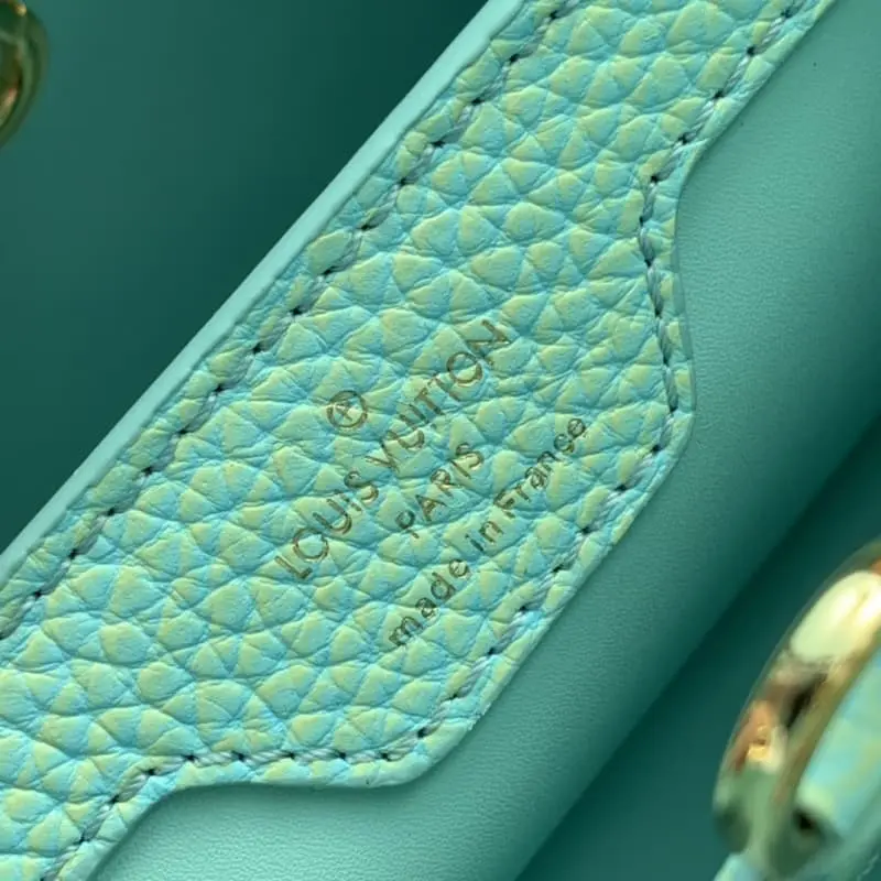 M59850 31.5x20x11cm High Quality Bags - Image 9