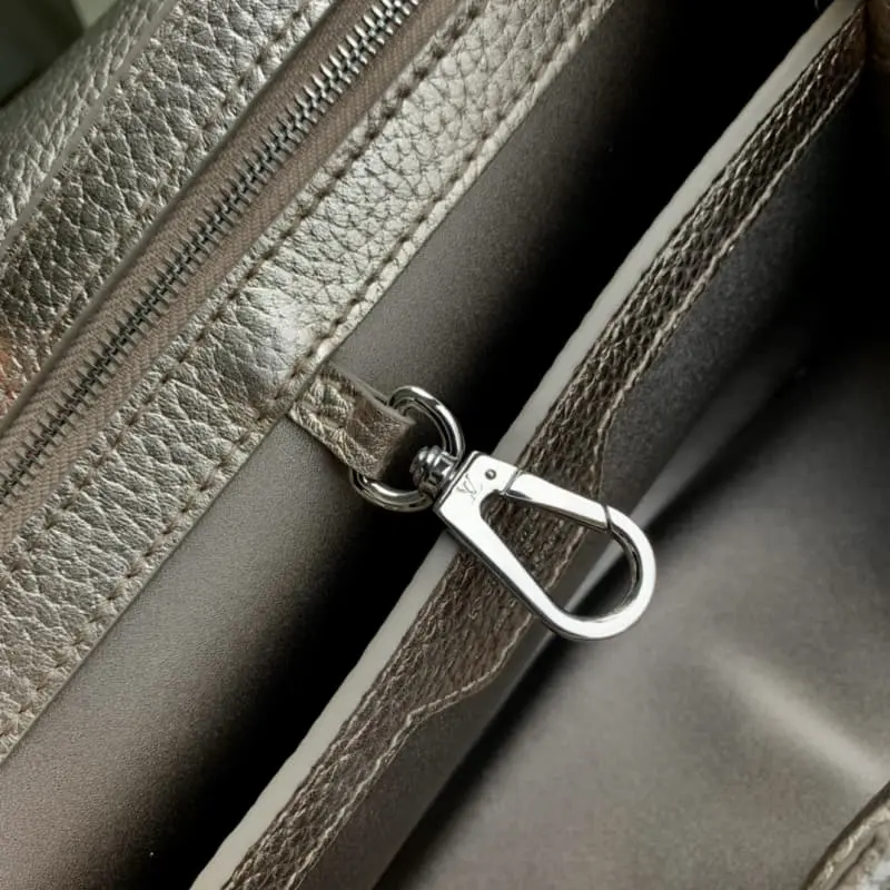 M21102 27*18*9cm High Quality Bags - Image 9