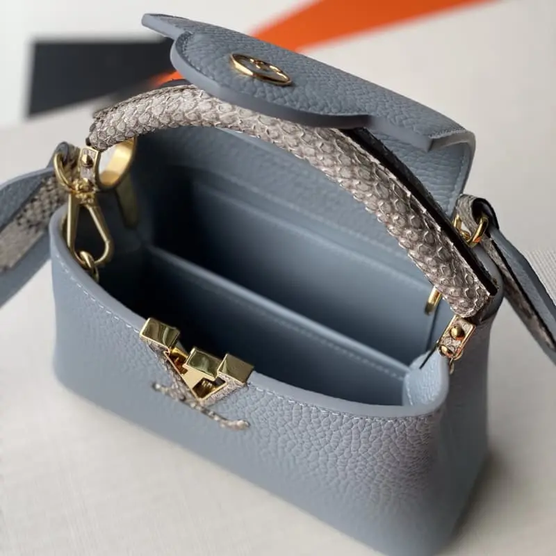 M96467 21x14x8cm High Quality Bags - Image 9