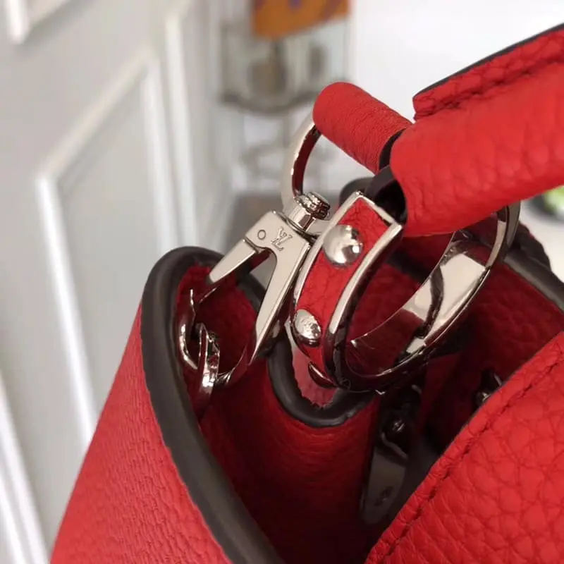 M94636 27X21X9cm High Quality Bags - Image 9