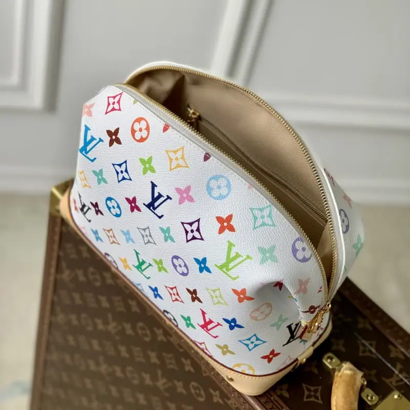 M13743 White 27x18x9cm High Quality Bags - Image 9