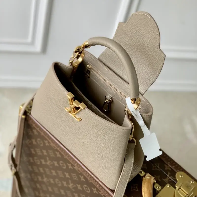 M23943 Grey 27x18x9cm High Quality Bags - Image 9