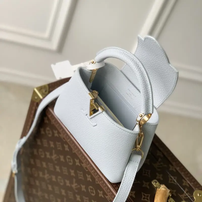 M24545 27x18x9cm High Quality Bags - Image 9