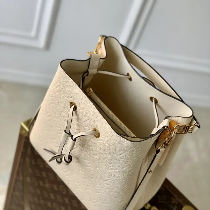 M45256 Beige 26x26x17.5cm High Quality Bags - Image 9