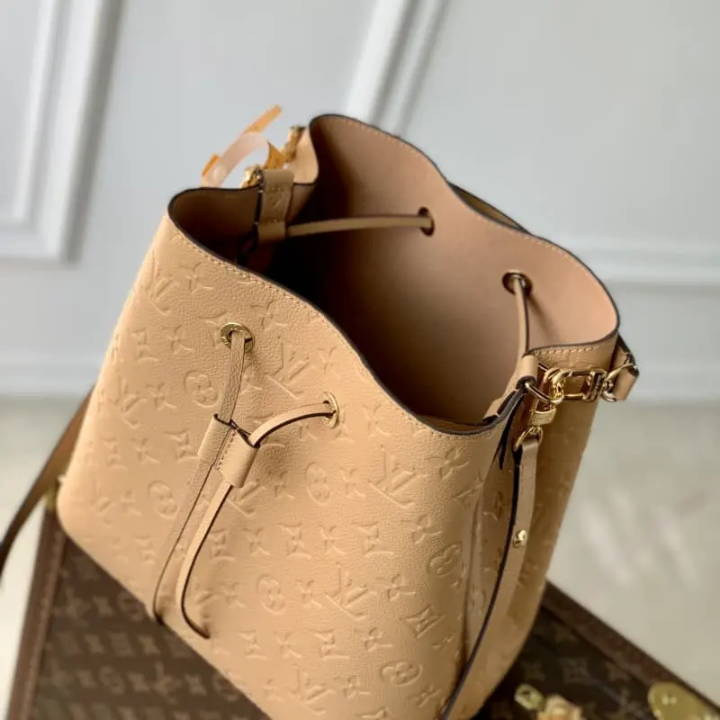 M45256 Light Brown 26x26x17.5cm High Quality Bags - Image 9