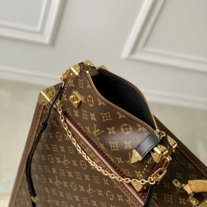 M13147 12x4x23cm High Quality Bags - Image 9