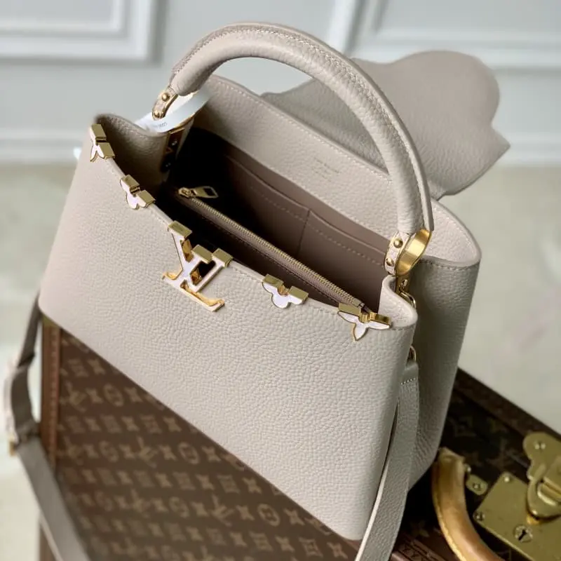 M11341Medium 31.5x20x11cm High Quality Bags - Image 9