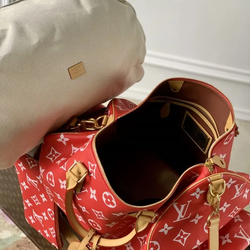 M46961 Red 50x32x29cm High Quality Bags - Image 9