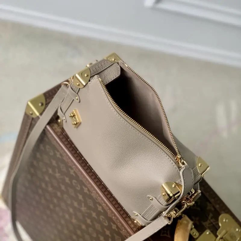 M25072 21x14x6cm High Quality Bags - Image 9