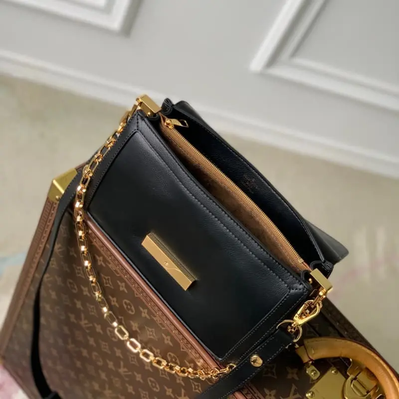 M25050 24x17x9cm High Quality Bags - Image 9