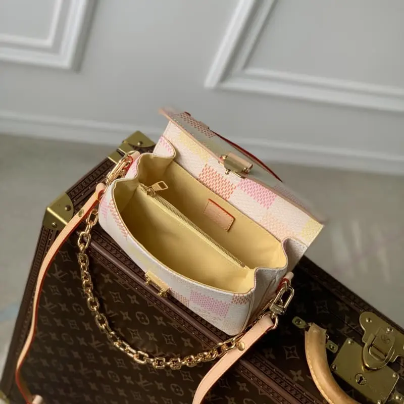 N40749 Red Grid 21.5x6x13.5cm High Quality Bags - Image 9