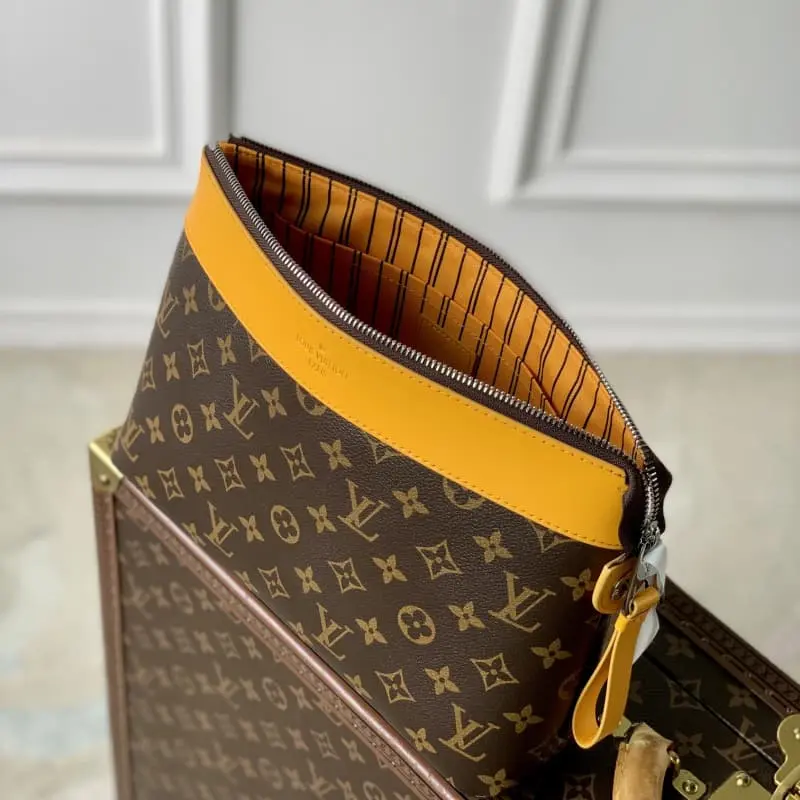 M13199 Yellow 21x7.5x30cm High Quality Bags - Image 9