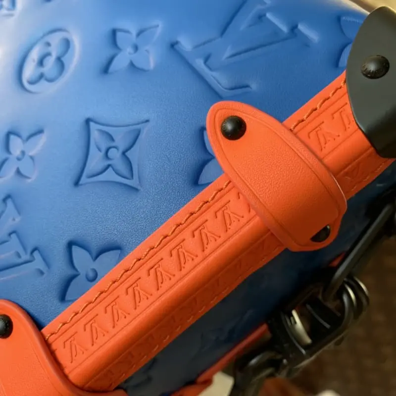 M46358 Blue 21x14x6cm High Quality Bags - Image 9