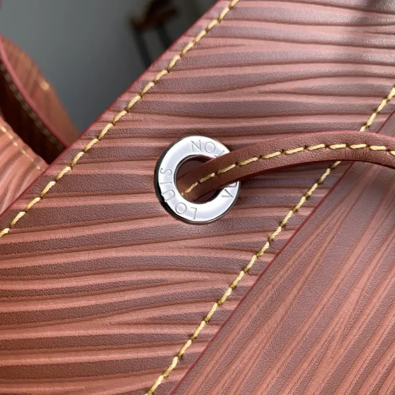 M23117 34x48x18cm High Quality Bags - Image 9