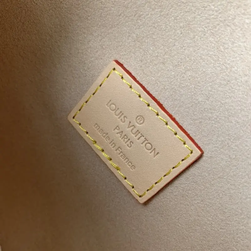 M46740 Presbyopia 20x16x7cm High Quality Bags - Image 9