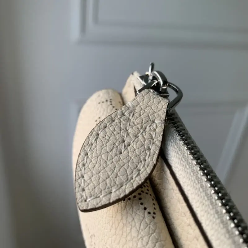 M81287 White 13x9.5x2.5cm High Quality Bags - Image 9