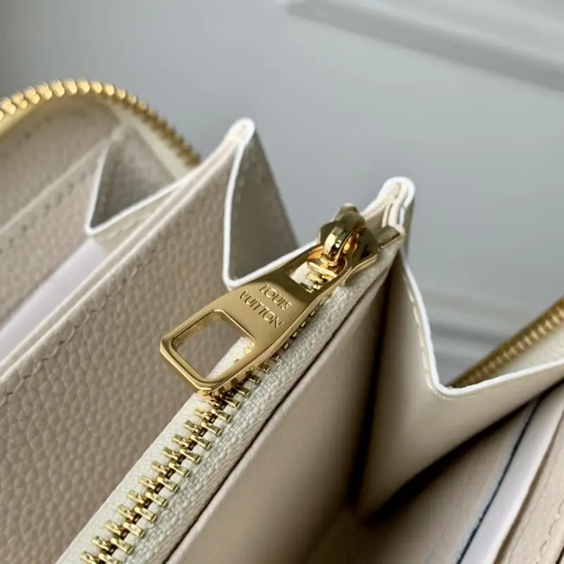 M82206 19.5x10.5x2.5cm High Quality Bags - Image 8