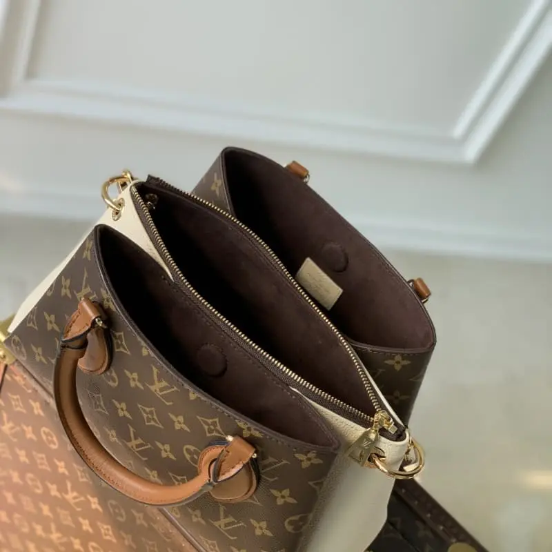 M46495 White leather 26x18x15cm High Quality Bags - Image 9