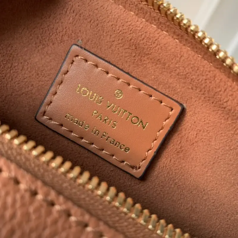 M59273 S1 25x19x15cm High Quality Bags - Image 9